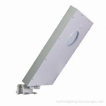 All-in-one Solar Powered Street Light, 12W Power with -30 to 70°C Working Temperature